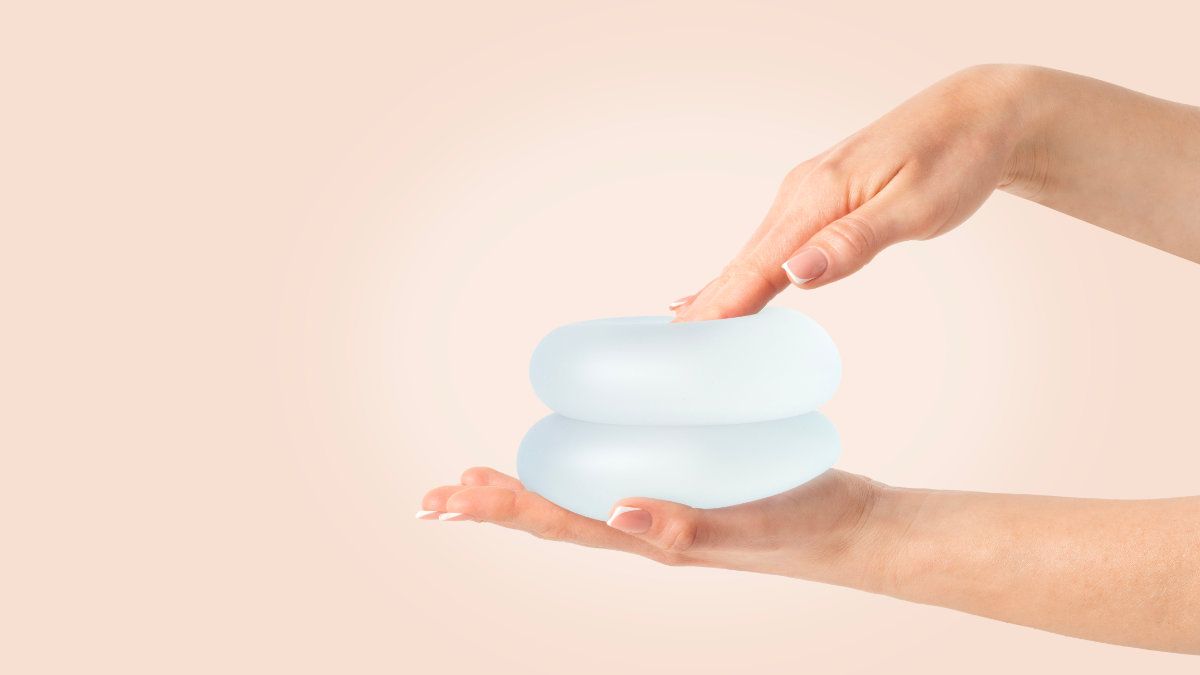 Retiro de implantes mamarios